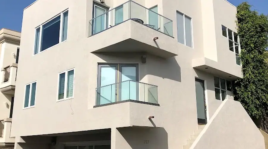 Work by Ewell Construction in Redondo Beach, California